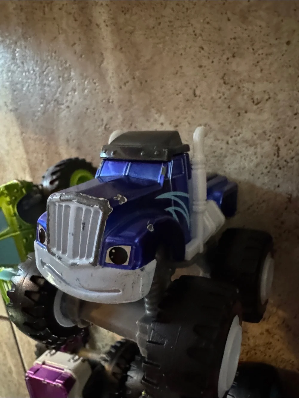 Blaze and the Monster Machines Character Monster Truck Set